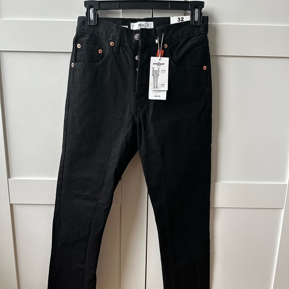 NWT Mango Black High Waist Straight Jeans - Picture 2 of 4